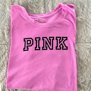 VS Pink classic tee